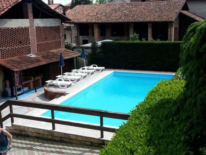 La Cascina Bed & Breakfast Aglie Luaran gambar