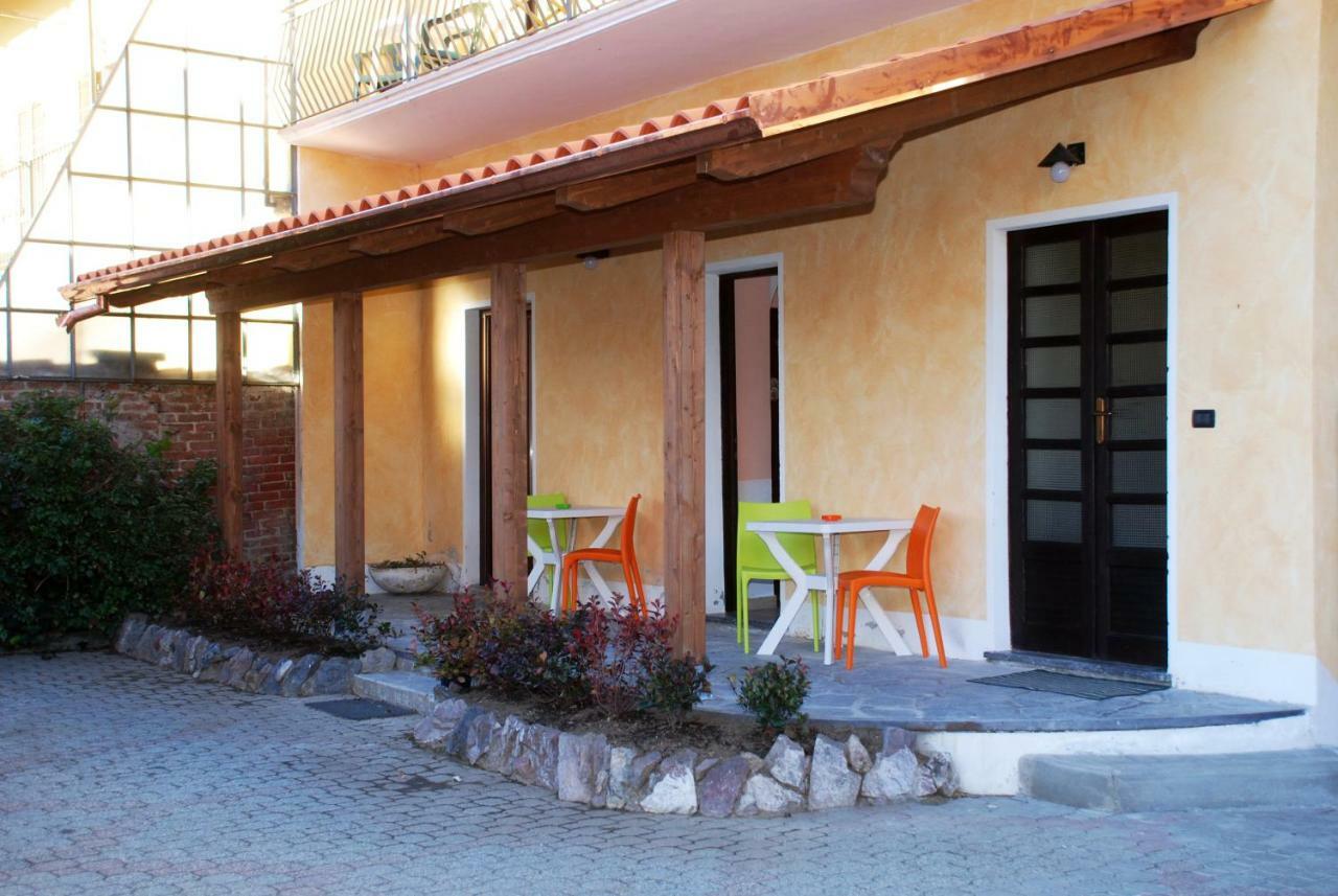 La Cascina Bed & Breakfast Aglie Luaran gambar