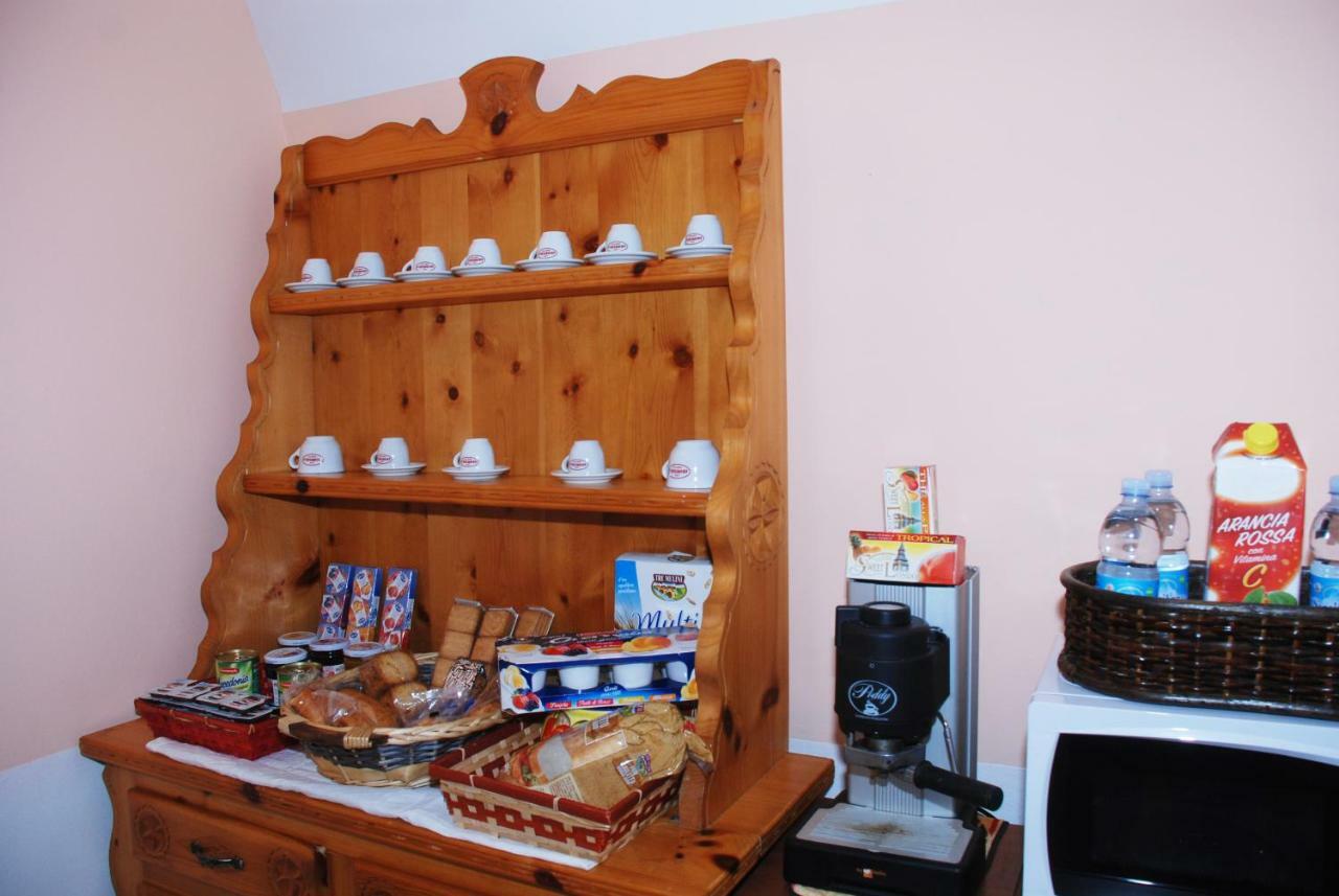 La Cascina Bed & Breakfast Aglie Luaran gambar